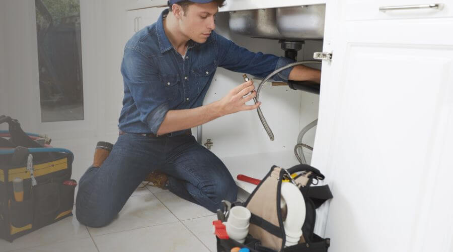 Expert burst pipe repair services in Seymour, CT